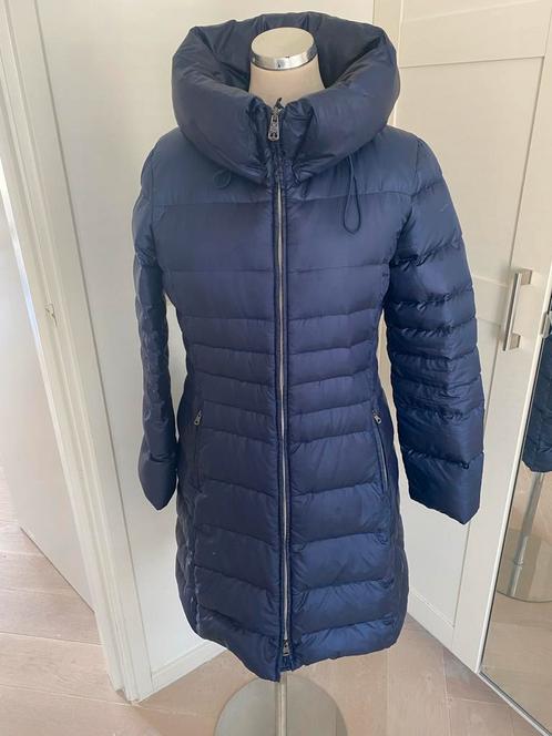 Weekend MaxMara Winterjas Blauw Maat 40, Kleding | Dames, Jassen | Winter, Zo goed als nieuw, Maat 38/40 (M), Blauw, Ophalen of Verzenden