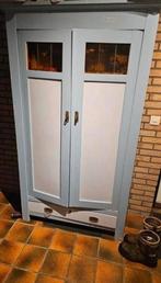 klding kast met glas in lood, Antiek en Kunst, Antiek | Meubels | Kasten, Ophalen