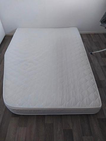 Te koop caravan matras frans beb