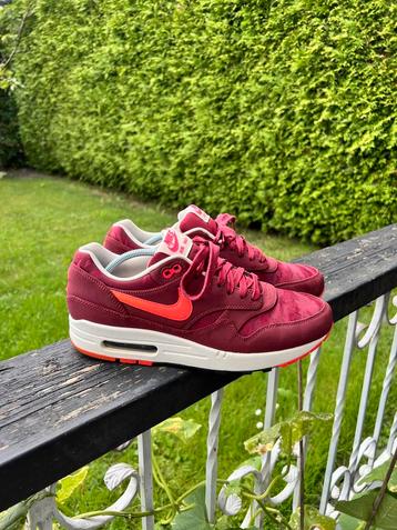 Nike Airmax 1 Jacquard Camo Atomic Red EU42.5 US9 beschikbaar voor biedingen