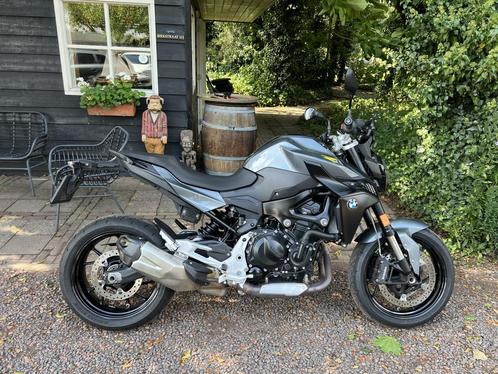 BMW F 900 R (bj 2022), Motoren, Motoren | BMW, Bedrijf, Overig, meer dan 35 kW, 2 cilinders