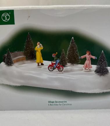 Department 56 A new bike for Christmas (Past bij Lemax), Diversen, Kerst, Zo goed als nieuw, Verzenden