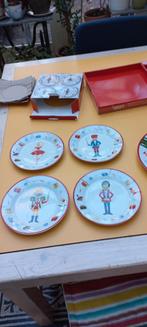 Bialetti taartbord en vier taartbordjes en schep nieuw, Antiek en Kunst, Antiek | Servies compleet, Ophalen