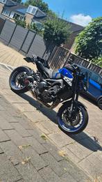 YAMAHA MT 09 (BJ2018) AKRAPOVIC CARBON, Motoren, Particulier, Naked bike