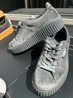 Fenty Puma Suede Grey, Ophalen of Verzenden, Zo goed als nieuw, Overige kleuren