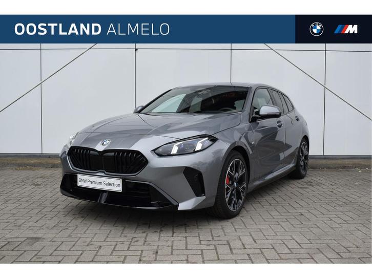 BMW 1 Serie 120 High Executive M Sport Automaat / Panoramada, Auto's, BMW, Bedrijf, Te koop, 1-Serie, Airconditioning, Alarm, Bochtverlichting