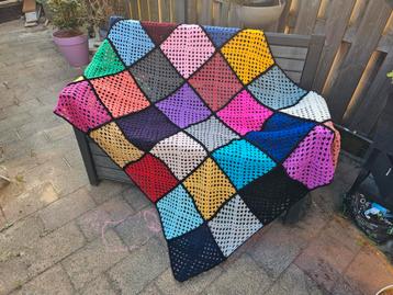 Gehaakte deken/plaid/sprei effen granny square. T.E.A.B. beschikbaar voor biedingen