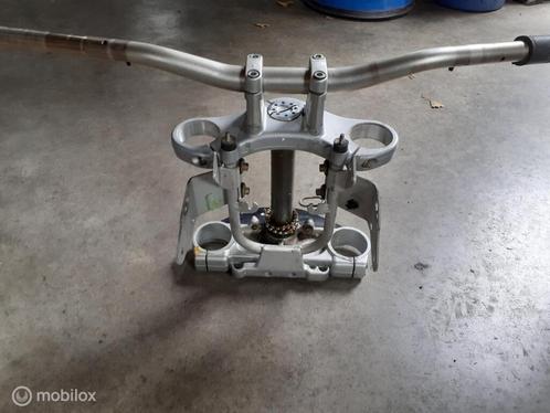 Kroonplaten magura stuur 28 mm Monster S4r S4rs S2r ST, Motoren, Onderdelen | Ducati, Gebruikt, Ophalen of Verzenden