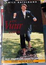 De Vuur Loper - Emile Ratelband Gesigneerd, Boeken, Ophalen of Verzenden, Gelezen, Overige onderwerpen, Achtergrond en Informatie