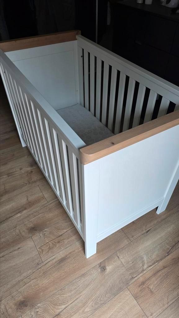 Ledikant Savigno Kidsmill, Kinderen en Baby's, Kinderkamer | Bedden, Gebruikt, Minder dan 140 cm, Minder dan 70 cm, Matras, Ophalen