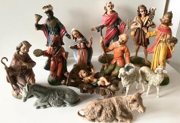 Vintage Fontanini Italy 13 delige kerststal Heilige familie beschikbaar voor biedingen