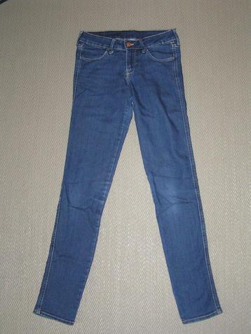  Spijkerbroek skinny low waist maat 25/32. beschikbaar voor biedingen