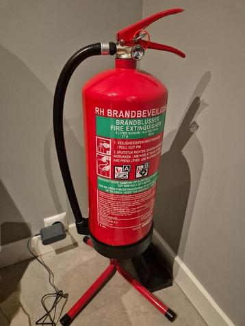 brandblusser beschikbaar voor biedingen