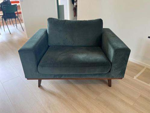 NOUS Living 1,5-zits/Loveseat • GROEN velours/fluweel, Huis en Inrichting, Banken | Bankstellen, Zo goed als nieuw, Tweepersoons