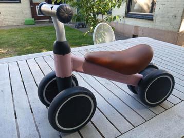 Loopfiets bandits and angels roze beschikbaar voor biedingen