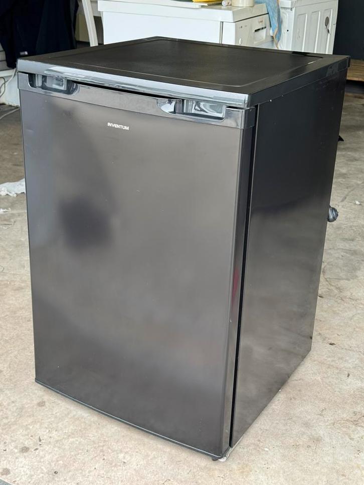 Mooie Zwarte INVENTUM vriezer tafelmodel A++ met GARANTIE!, Witgoed en Apparatuur, Vriezers en Diepvrieskisten, Zo goed als nieuw