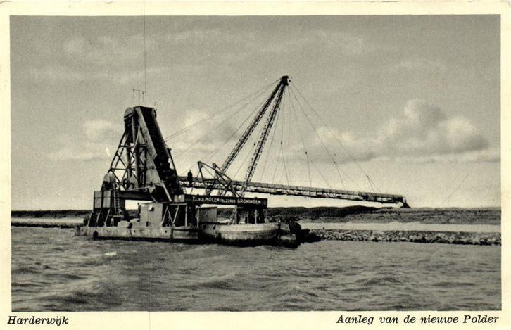 Harderwijk - Aanleg van de nieuwe Polder - 1954 gelopen, Verzamelen, Ansichtkaarten | Nederland, Ongelopen, Gelderland, Voor 1920