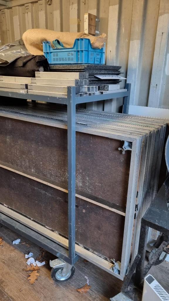 Podium 26m2, Muziek en Instrumenten, Licht en Laser, Gebruikt, Overige typen, Ophalen