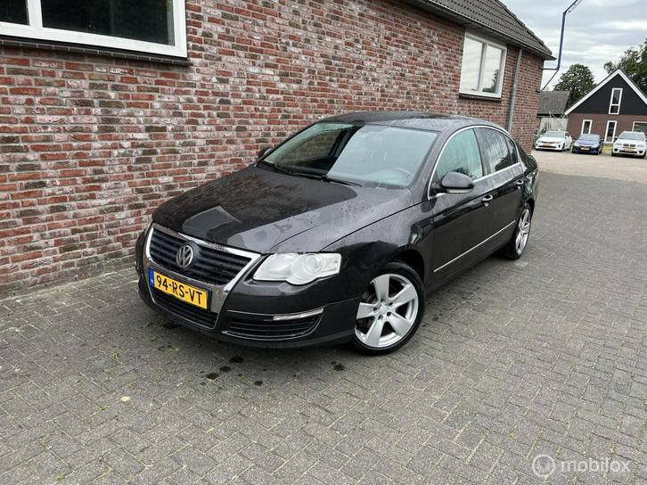 Volkswagen Passat 1.6 FSI Sportline, Auto's, Volkswagen, Bedrijf, Te koop, Passat, ABS, Airbags, Airconditioning, Alarm, Boordcomputer
