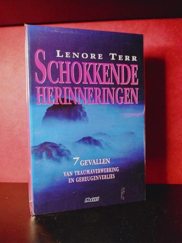 SCHOKKENDE HERINNERINGEN - Lenore Terr beschikbaar voor biedingen