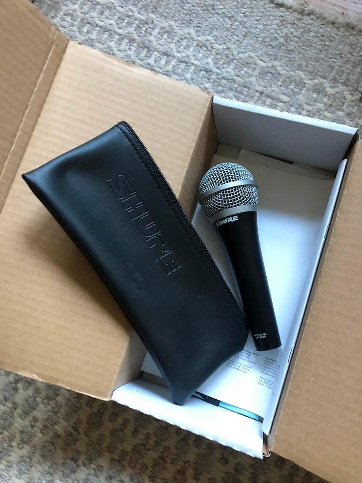 Shure PG58 XLR Dynamische zangmicrofoon, Muziek en Instrumenten, Microfoons, Zo goed als nieuw, Zangmicrofoon, Ophalen of Verzenden