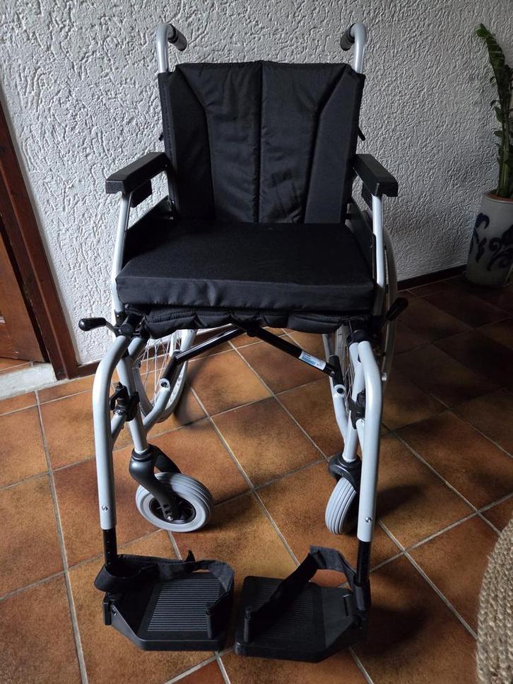 NOOIT GEBRUIKT! Plaza PL3 rolstoel incl. kussen, Diversen, Rolstoelen, Nieuw, Duwrolstoel, Inklapbaar, Ophalen