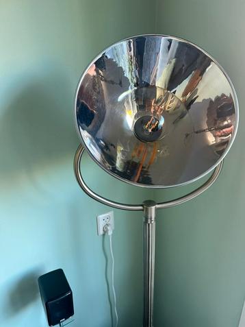Te koop Mooi Antieke franse vloerlamp . beschikbaar voor biedingen