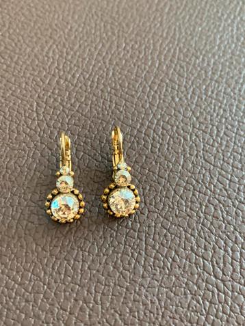 Camps & Camps oorbellen Swarovski golden shadow beschikbaar voor biedingen