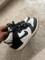 Nike dunk High, Ophalen of Verzenden, Zo goed als nieuw, Jongetje of Meisje, Schoentjes