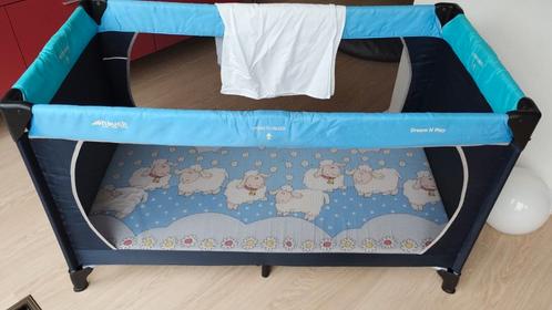 Hauck logeer/camping bedje met gratis kinderstoel, Kinderen en Baby's, Kinderkamer | Bedden, Gebruikt, Minder dan 140 cm, Minder dan 70 cm
