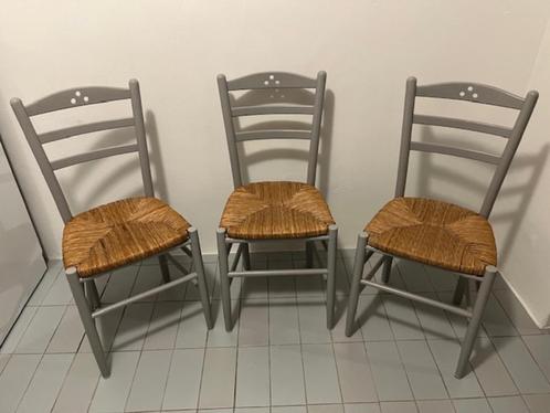 Keuken- cq bijzetstoel (3 stuks), Huis en Inrichting, Stoelen, Gebruikt, Drie, Hout, Riet of Rotan, Grijs, Ophalen