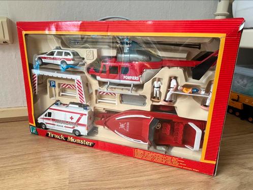 Hongwell Ambulance Team set – 1/32, Hobby en Vrije tijd, Modelauto's | 1:32, Zo goed als nieuw, Auto, Overige merken, Ophalen of Verzenden