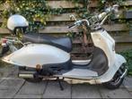 Vintage scooter with accesories. Blue plate, Fietsen en Brommers, Scooters | Overige merken, Ophalen, Gebruikt, Piaggio Zip, Benzine