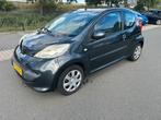 Peugeot 107 1.0 12V 3DR 2006 CARPLAY APK NAP C1 / Aygo, Auto's, Voorwielaandrijving, Stof, Zwart, 765 kg