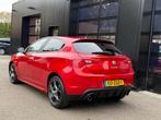 Alfa Romeo Giulietta 1.4 T Automaat Distinctive Sportiva, Auto's, Alfa Romeo, 4 cilinders, Bedrijf, 19 km/l, 500 kg