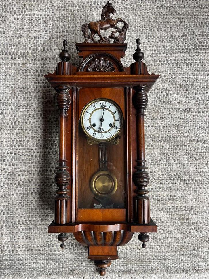 Antieke notenhouten Paardjes Regulateur, Antiek en Kunst, Antiek | Klokken, Ophalen