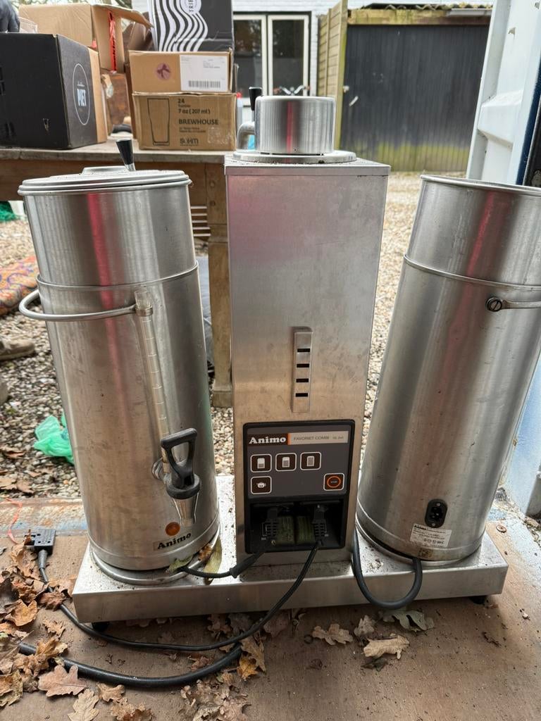 filterkoffiemachine met warmhoudcontainers, Ophalen, Zo goed als nieuw