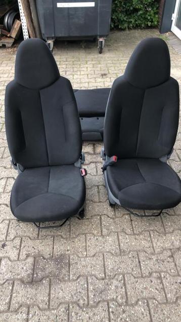 Interieur origineel zwart stof Toyota Aygo I ('05-'14) beschikbaar voor biedingen