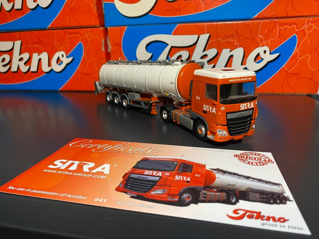 Tekno Sitra, Hobby en Vrije tijd, Modelauto's | 1:50, Ophalen of Verzenden, Zo goed als nieuw, Bus of Vrachtwagen, Tekno