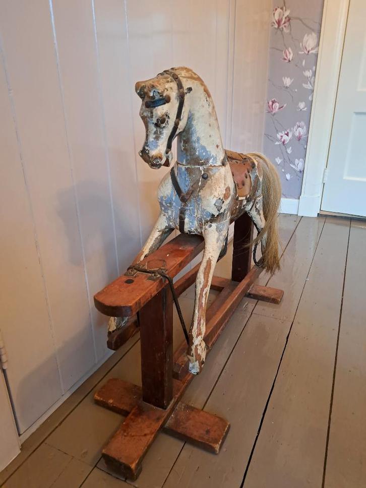 Antiek hobbelpaard / Rocking Horse uit Engeland, Antiek en Kunst, Antiek | Speelgoed, Ophalen