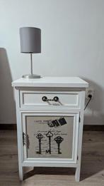 Super leuk nachtkastje, Ophalen, Minder dan 45 cm, 55 tot 70 cm, Zo goed als nieuw