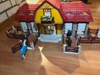 Playmobil paardenmanege 5221, country met extra accessoires, Ophalen of Verzenden, Zo goed als nieuw
