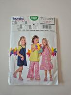 Burda Easy 9703 Kinderkleding Patronen, Hobby en Vrije tijd, Kledingpatronen, Ophalen of Verzenden