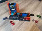 Hot Wheels Garage met Lift, Kinderen en Baby's, Ophalen of Verzenden, Hot Wheels, Handmatig, Racebaan