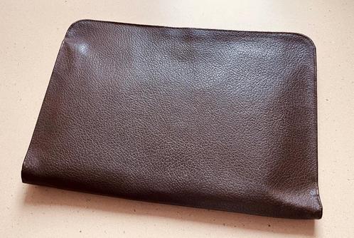 Vintage 1950's lederen A4 documenten tas in prachtige staat, Sieraden, Tassen en Uiterlijk, Tassen | Schoudertassen, Gebruikt