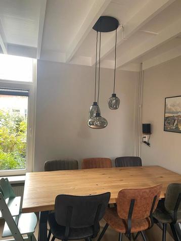 Houten eettafel - leenbakker beschikbaar voor biedingen