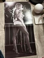Tate McRae signed poster, Ophalen of Verzenden, Zo goed als nieuw, Rechthoekig Staand, Muziek