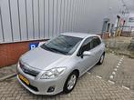 Toyota Auris 1.8 Full Hybrid Limited, 4 cilinders, Origineel Nederlands, Bedrijf, 26 km/l