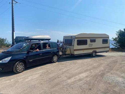 Burstner lux 515 MET BINNENSTALLING TOT EIND 2025, Caravans en Kamperen, Caravans, Particulier, tot en met 5, 750 - 1000 kg, Rondzit