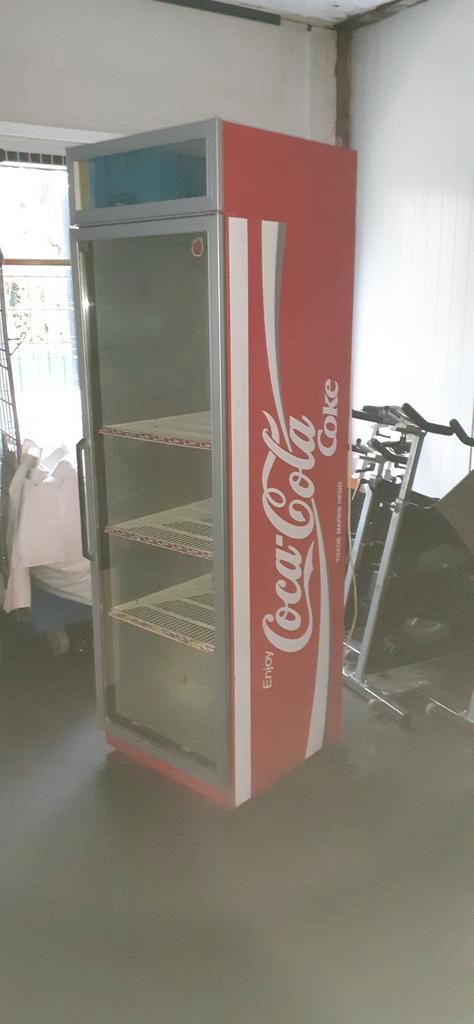 Coca-Cola Koelkast - Horeca Apparatuur, Witgoed en Apparatuur, Koelkasten en IJskasten, Gebruikt, Zonder vriesvak, 200 liter of meer